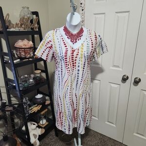 Unbranded color dots